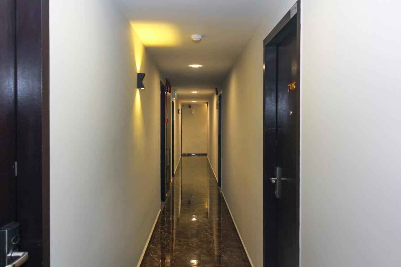 Oyo 90027 Happy Hotel Johor Bahru Exteriér fotografie